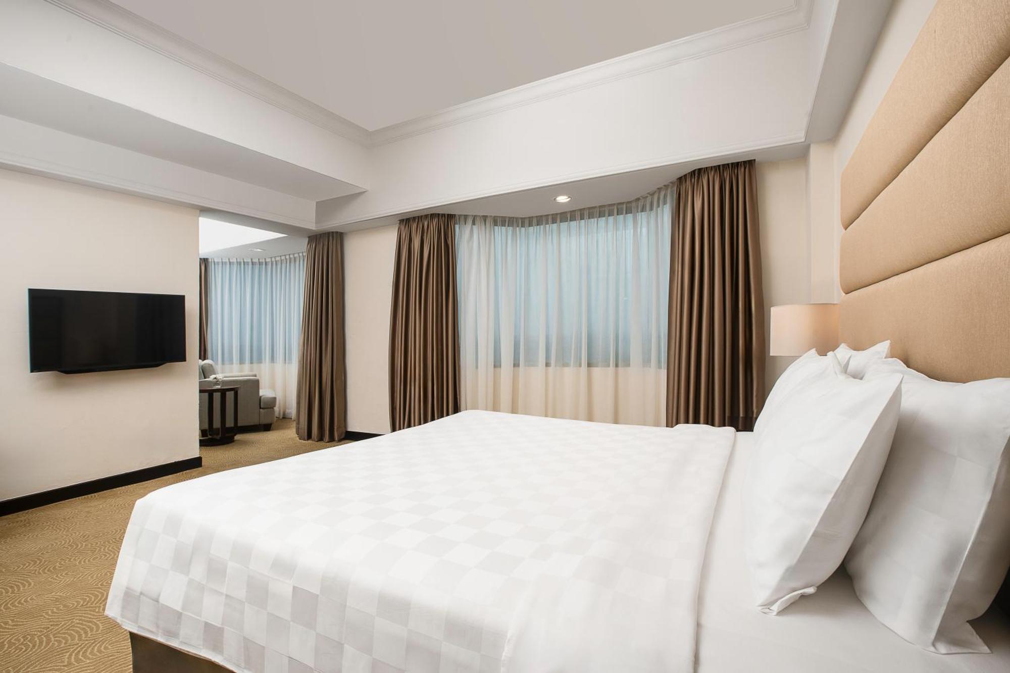 Aryaduta Pekanbaru Esterno foto